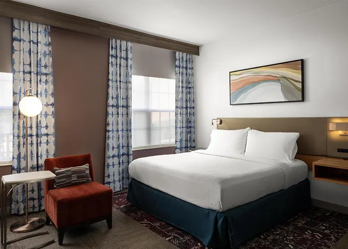 Hilton Garden Airport 3* Phoenix